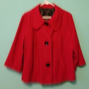 Short sleeved jacket.